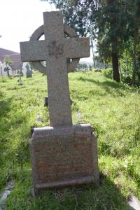 Photo of grave at St Thomas Church, Ooty by Gloria Dingley