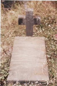Gravestone of John Langshaw