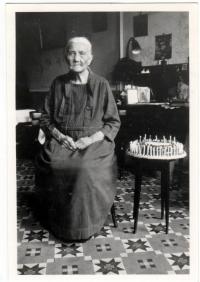 Charlotte Campion 1847-1938